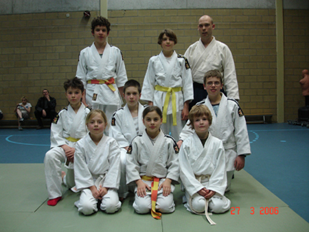 j27-03-2006